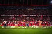 Bayern 5 x 1 Stuttgart Bayern 5 x 1 Stuttgart