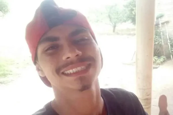 PR: padrasto é acusado de matar rapaz é com facadas na presença da mãe