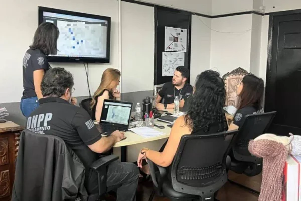 Equipe do Núcleo de Análise Comportamental e Criminal, no DHPP da Polícia Civil de São Paulo - Metrópoles