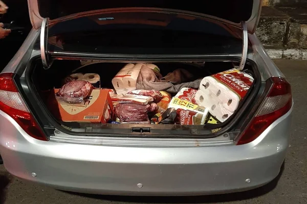 Após furtar R$ 2 mil em produtos de supermercado, homem é preso no DF