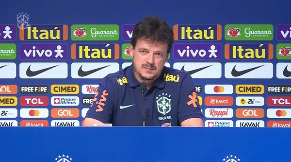 Diniz é apresentado como técnico interino do Brasil: “Sonho realizado”
