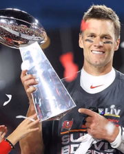 Aos 44 anos, o quarterback havia anunciado a sua aposentadoria da NFL