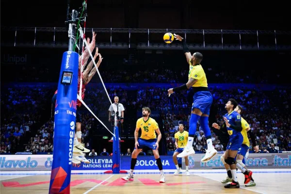 Seleção masculina perde dos EUA e é eliminada da Liga das Nações