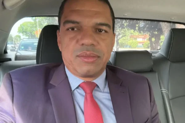 Foto colorida do lobista Andreson de Oliveira - Metrópoles
