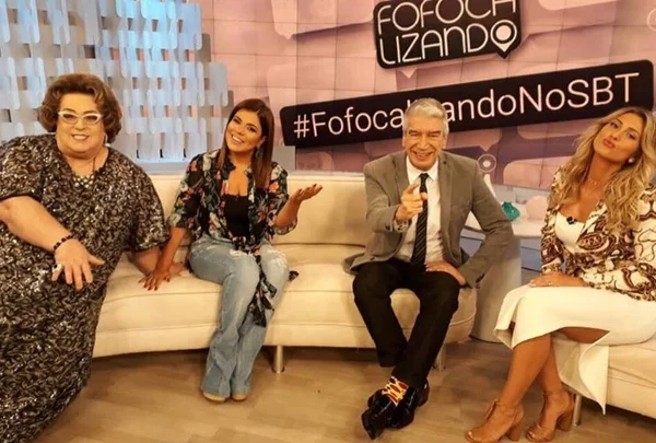 Apresentadores do Fofocalizando não podem mais citar Mara Maravilha