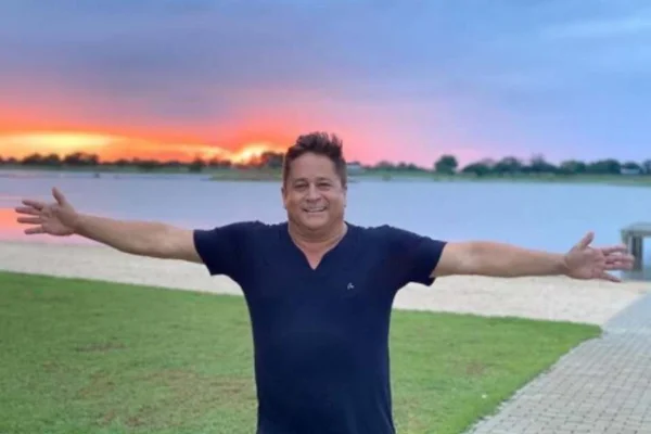 Leonardo se recupera da dengue
