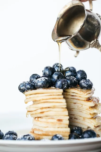 <b>Açúcares complexos</b> – A novidade na parte de adoçantes será, segundo o Whole Foods, a expansão do mercado de xaropes de fruta. A previsão da marca é que preparos com romã e com batata doce, por exemplo, sejam a nova febre de quem quer adoçar a comida e contar calorias <b>Açúcares complexos</b> – A novidade na parte de adoçantes será, segundo o Whole Foods, a expansão do mercado de xaropes de fruta. A previsão da marca é que preparos com romã e com batata doce, por exemplo, sejam a nova febre de quem quer adoçar a comida e contar calorias
