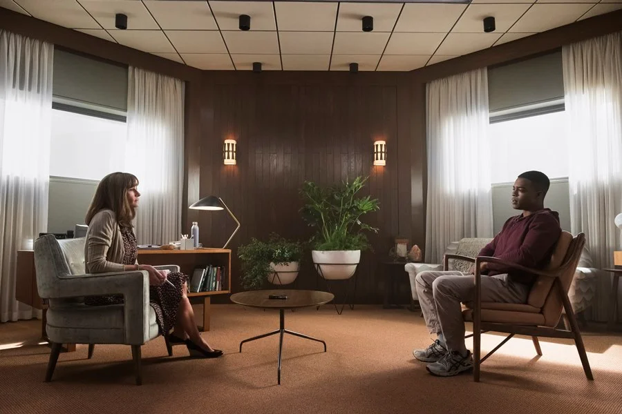 Em seu primeiro grande trabalho para a TV, Julia Roberts está impecável no thriller <b>Homecoming</b> Em seu primeiro grande trabalho para a TV, Julia Roberts está impecável no thriller <b>Homecoming</b>