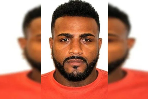 Carlos Eduardo Santos da Silva, conhecido como Gorila