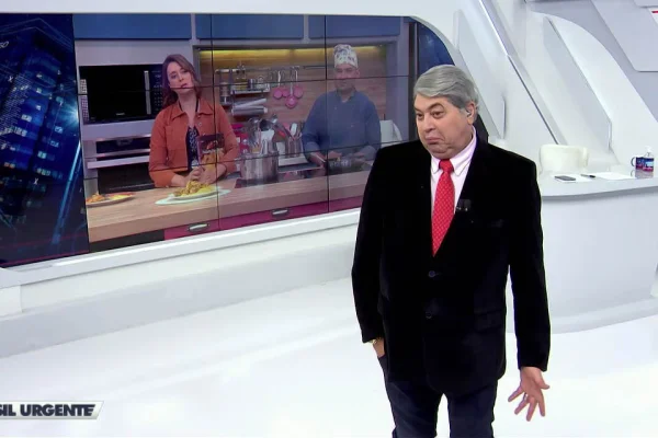 Catia Fonseca pressiona José Luiz Datena a definir futuro na TV