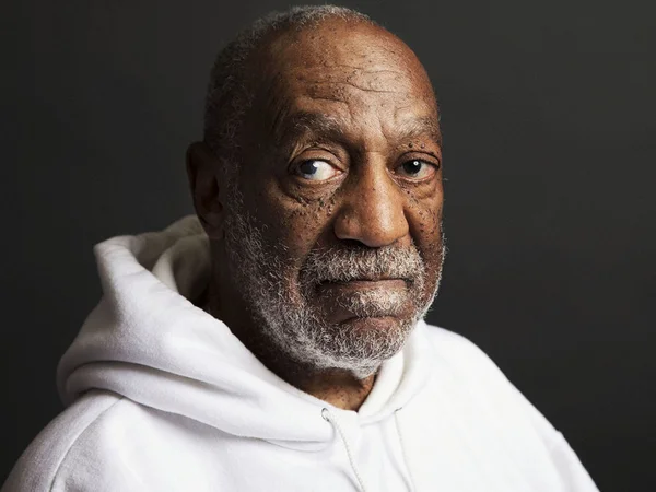 Comediante americano Bill Cosby é acusado formalmente por abuso sexual