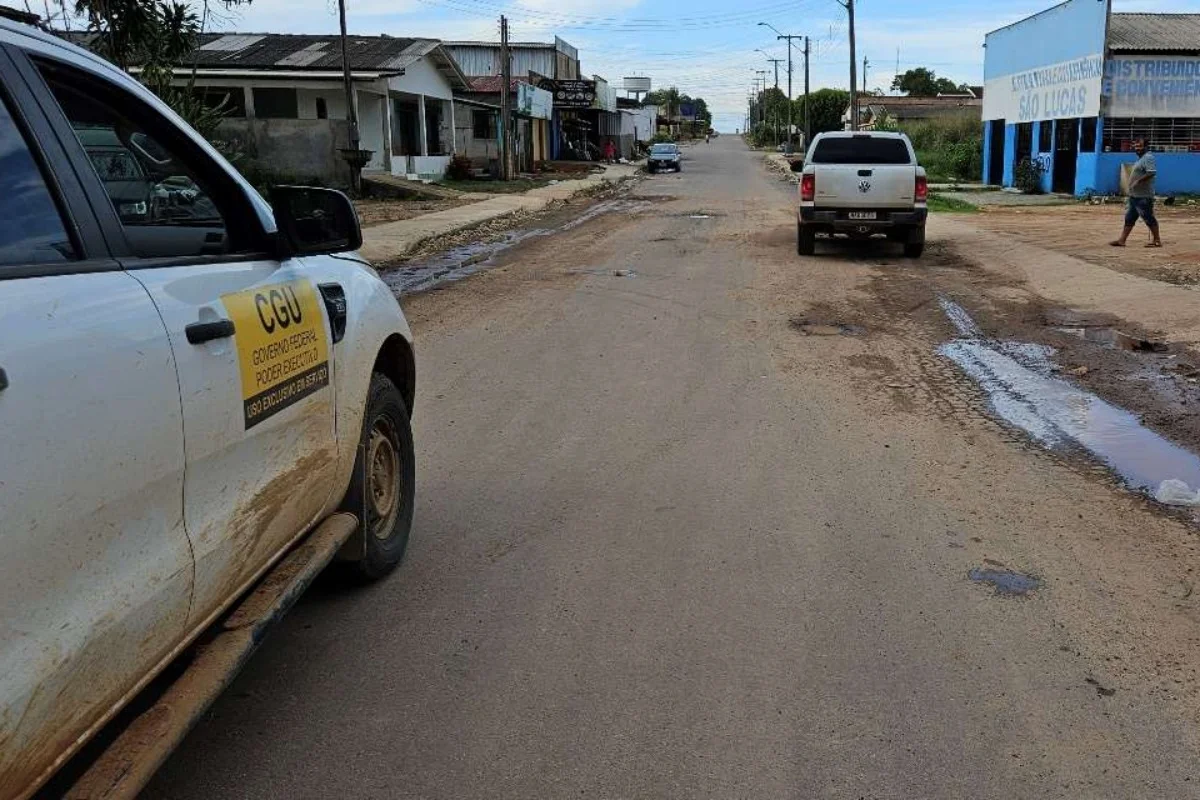 Auditoria encontrou outras falhas, como obras paradas Auditoria encontrou outras falhas, como obras paradas