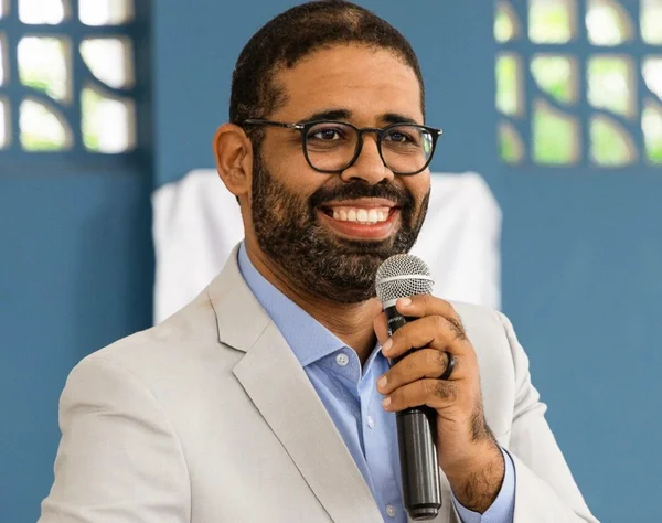 Secretário de Justiça sobre ação da PF contra Jaques: “Pirotecnia”
