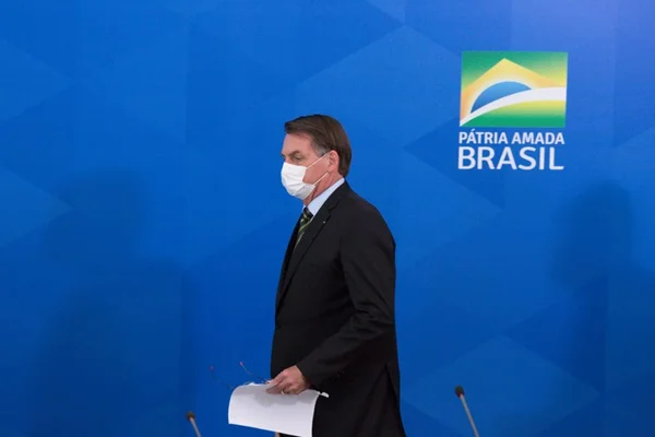jair bolsonaro coletiva coronavírus