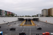 Registro das pistas ainda molhadas após a chuva de madrugada
