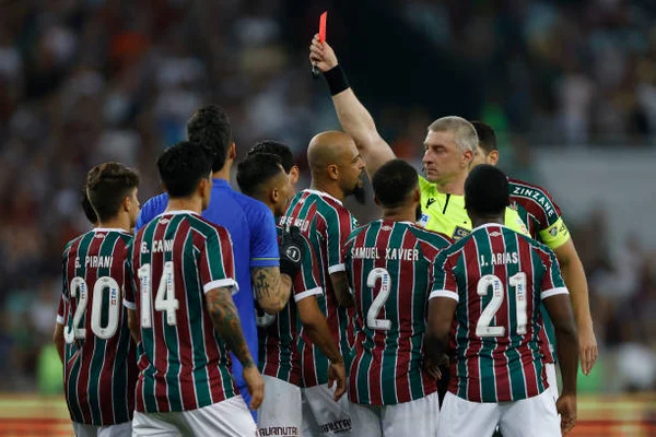 A noite em que Jorge Sampaoli “jantou” Fernando Diniz