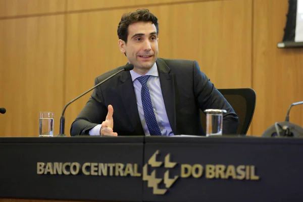 Imagem colorida de Gabriel Galípolo, futuro presidente do Banco Central