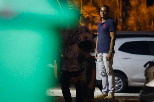 “Alívio por não estar lá”, diz dono de carro engolido por cratera