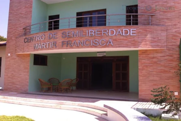 Chacina deixa 4 jovens mortos em centro socioeducativo de Fortaleza
