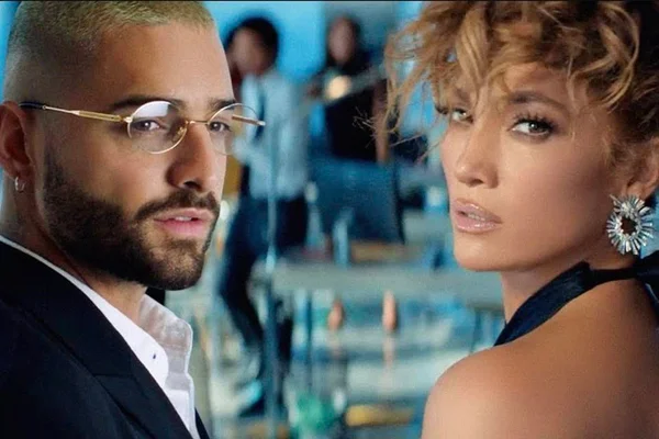 Jennifer Lopez e Maluma aparecem em clipe picante do longa Marry Me
