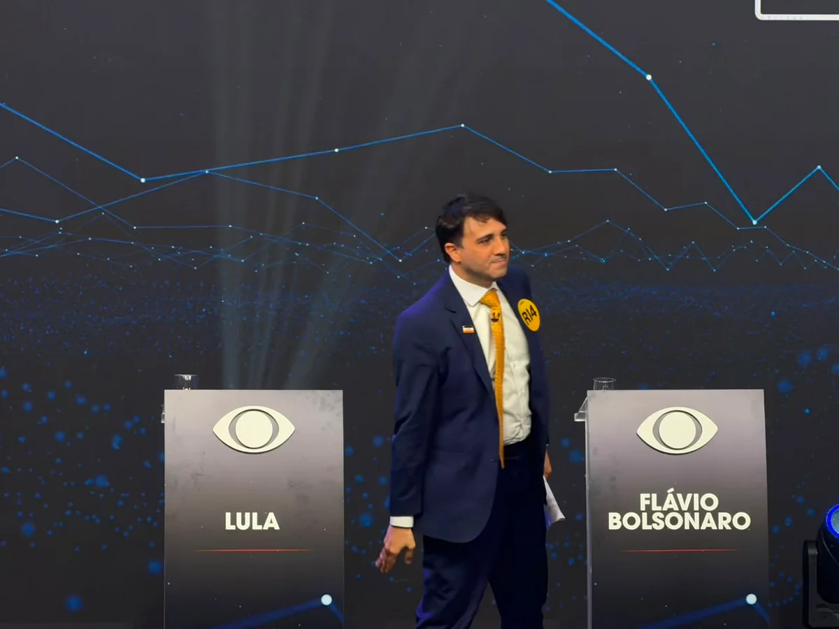 Renan Santos (Missão) no debate da Band Renan Santos (Missão) no debate da Band