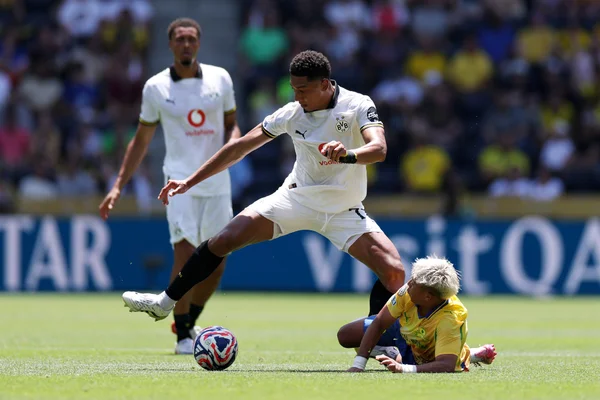 Foto colorida do jogo entre Borussia Dortmund e Mamelodi Sundowns - Metrópoles