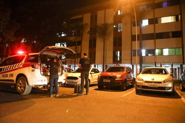 Marido mata mulher e vizinho a tiros em apartamento no DF