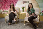 Participação especial em Wicked chocou até as dubladoras. Veja quem é