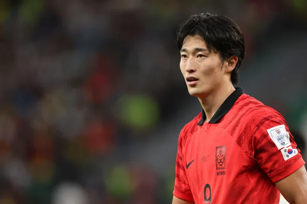 Jogador bonitão da Coreia faz sucesso e recebe pedidos de casamento