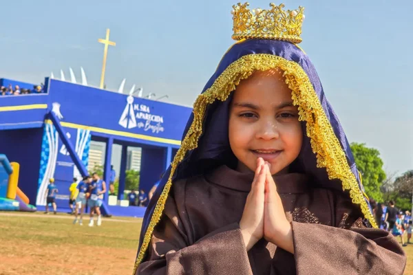 Famílias se reúnem na Esplanada para celebrar Nossa Senhora Aparecida - destaque galeria Famílias se reúnem na Esplanada para celebrar Nossa Senhora Aparecida - destaque galeria