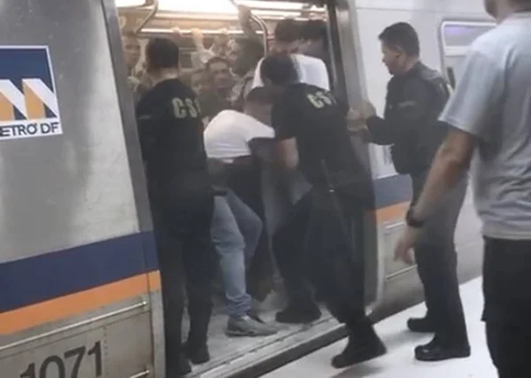DF: veja imagens da violência e do vandalismo no pré-Carnaval