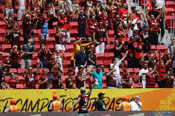 MPDFT cobra numeração de cadeiras no Mané Garrincha