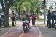 Ciclistas na Ciclovia da Faria Lima Ciclistas na Ciclovia da Faria Lima