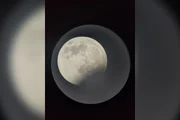 23h43: 10 minutos de eclipse 23h43: 10 minutos de eclipse