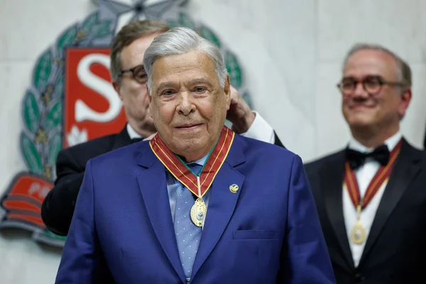Suplente do vice-presidente do Senado é dono da farmacêutica Cristália