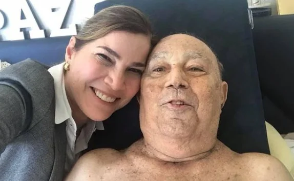 Pai de “Capitã Cloroquina” tem alta após 4 meses internado por Covid
