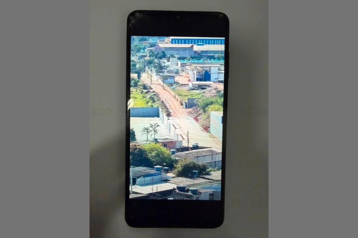 Criminosos mantém vigilância e as atividades no aeroporto de Guarulhos para introduzir cocaína em aviões Criminosos mantém vigilância e as atividades no aeroporto de Guarulhos para introduzir cocaína em aviões