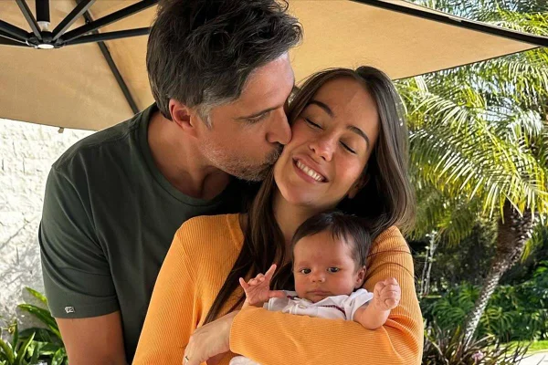 Leo Chaves mostra rosto do filho pela primeira vez