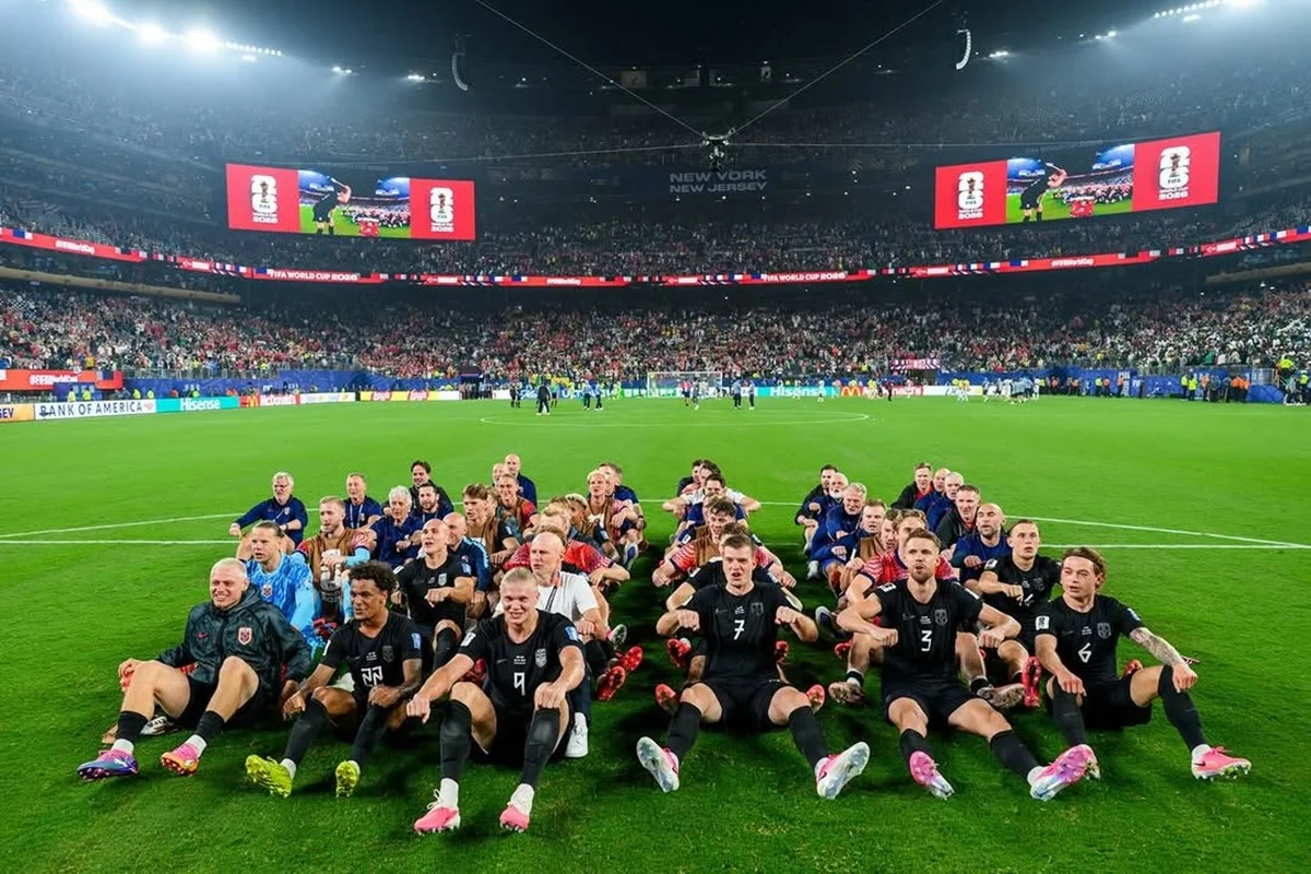 Time norueguês faz a remada viking Time norueguês faz a remada viking