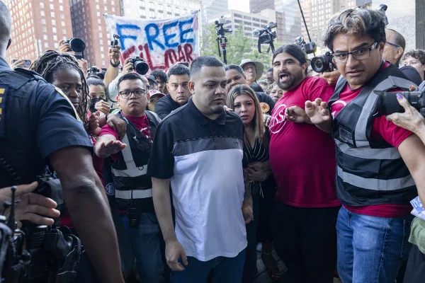 Imagem colorida, EUA prende novamente cidadão salvadorenho que foi deportado por engano- Metrópoles