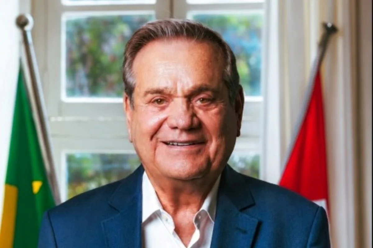 PDT oficializa Lessa como vice de JHC para o governo de Alagoas