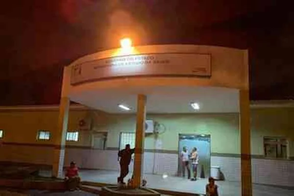Hospital faz cirurgia de fimose em rapaz que entrou para operar a vesícula