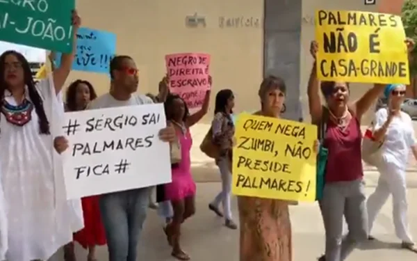 Grupo invade prédio contra novo presidente da Fundação Palmares