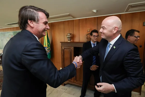 Presidente da Fifa após encontrar Bolsonaro: Palmeiras não tem mundial