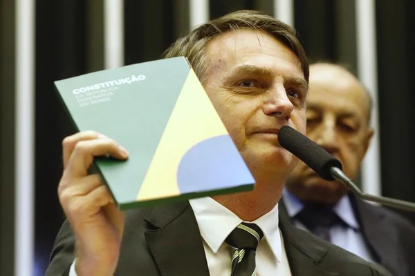 Estado de sítio? Advogado explica termo citado por Jair Bolsonaro