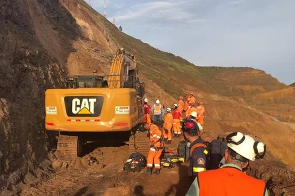Operário morre após talude desmoronar perto da barragem de Brumadinho