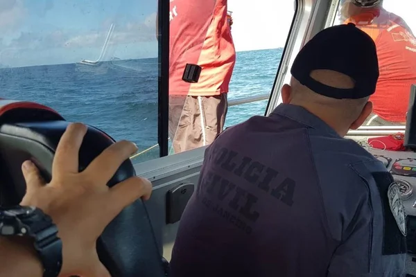 Caso Marielle: Marinha detecta 9 objetos no mar onde arma pode estar