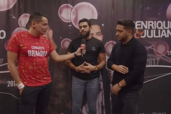 Henrique & Juliano falam sobre os bastidores de gravação com Dona Ruth