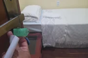 Pousada clandestina instalada em área residencial da Asa Sul foi interditada após descumprir determinação de encerramento das atividades Pousada clandestina instalada em área residencial da Asa Sul foi interditada após descumprir determinação de encerramento das atividades