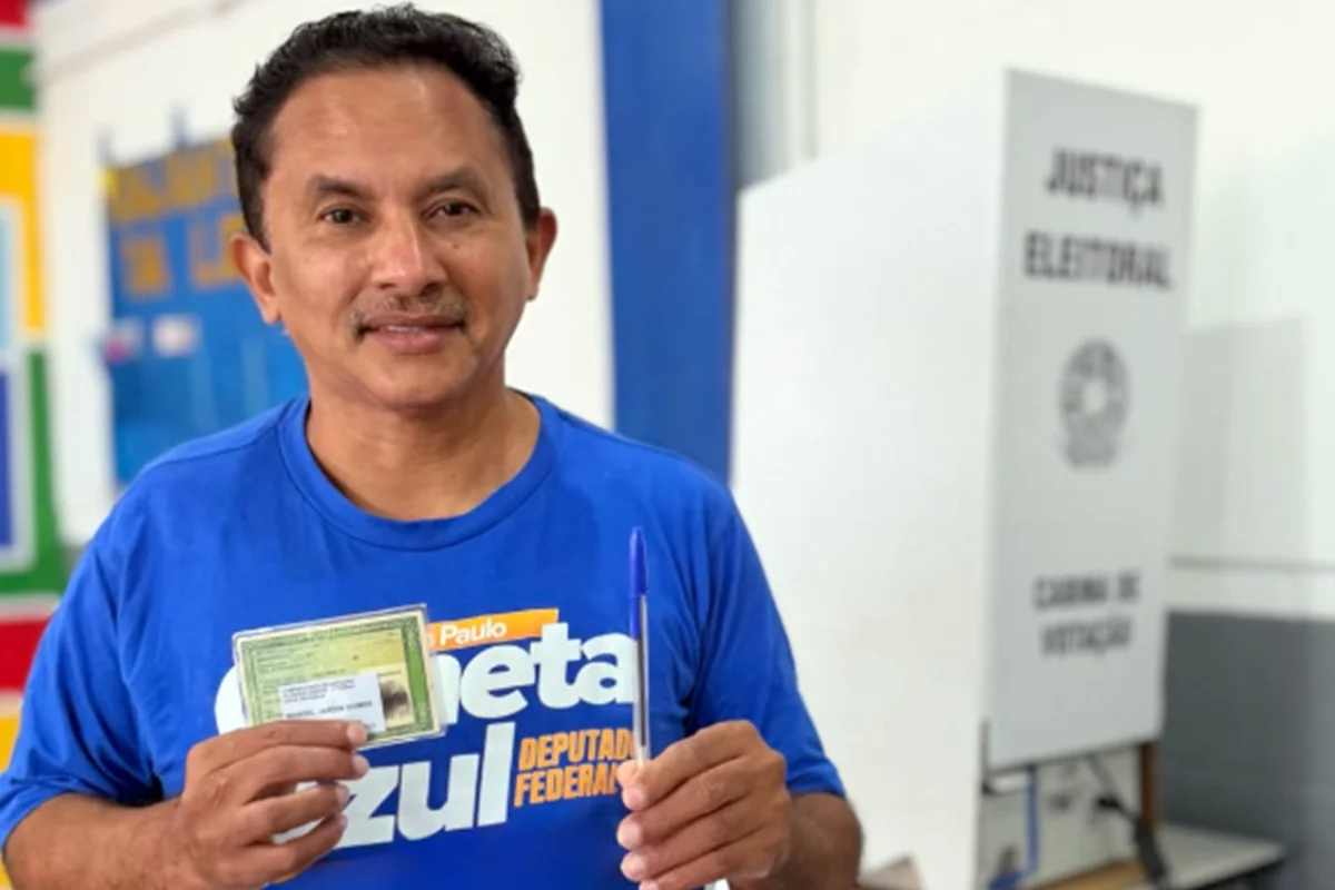 Manoel Gomes vota no 1º turno nas eleições de 2026 Manoel Gomes vota no 1º turno nas eleições de 2026